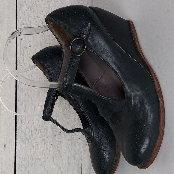 Pepe Karjo Argile Green Leather Wedge Maryjane Size 37/7 heel 3" - Picture 1 of 12